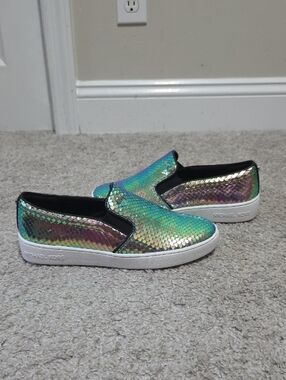 Michael Kors Keaton Leather Snake Embossed Metallic Iridescent Slip On Shoe 6.5